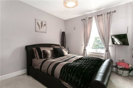 Prairie Road, Addlestone, Surrey, KT15 2TL - Photo 5