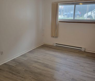Logement 3 1/2 à Louer - Photo 2