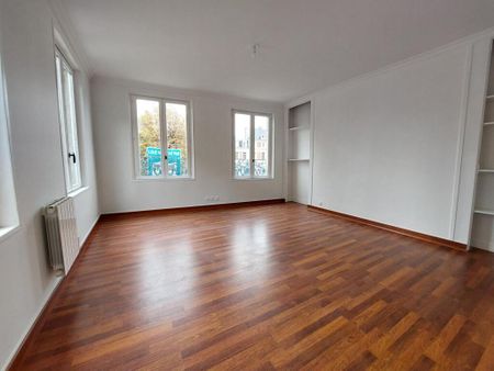 Location Appartement 2 pièces 55m² ELBEUF 76500 - Photo 2