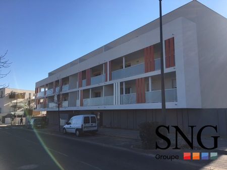 T2 AVEC TERRASSE+PARKING - Photo 4