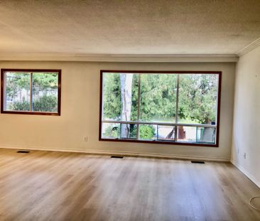 For Lease - 42 Scarboro Avenue, Toronto, Ontario - Photo 2