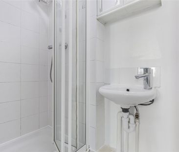 Coldharbour Lane, London, SW9 - Photo 5