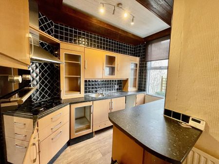 3 bedroom terraced house to rent - Photo 5