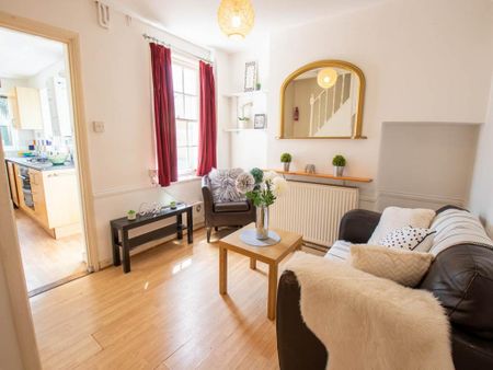 3 bedroom house to rent - Photo 2