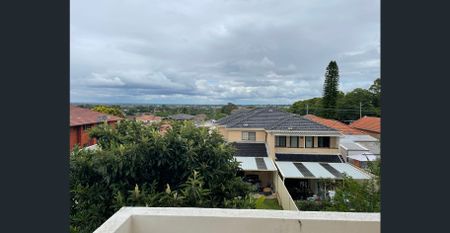 Spacious apartment with Beautiful views - Photo 3