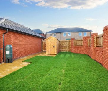 4 bedroom detached house to rent - Photo 4