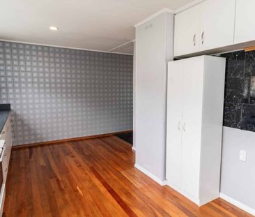 3-bed townhouse - Photo 4