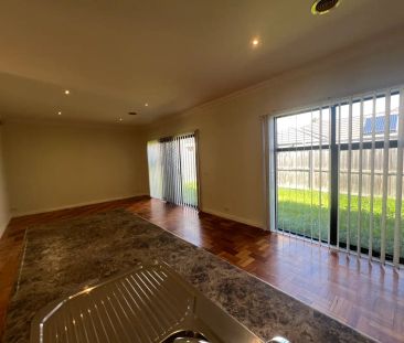 “INSPECT & MOVE IN NOW” - Photo 6