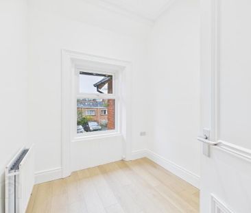 The Loft, 192a Kingsway, Dunmurry, Belfast, BT17 9AL - Photo 1