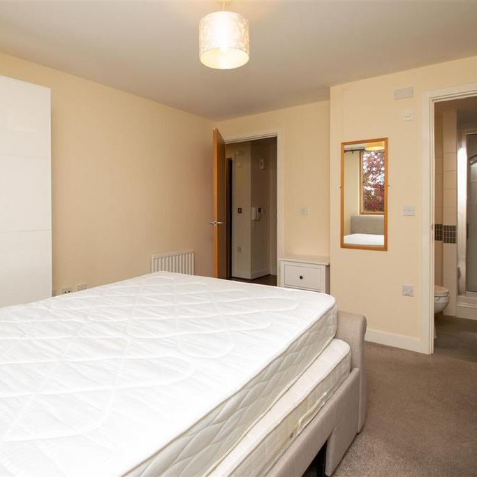 2 bedroom house to rent - Photo 1