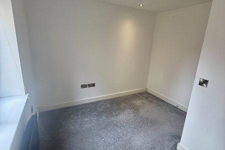 Fitzalan Road - Photo 5