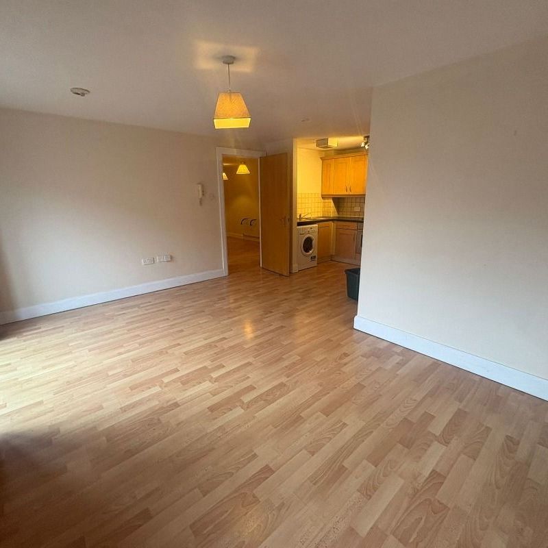 C3.1 Whitehall Square, Belfast BT12 5EU - Photo 1