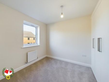 Laurie Close, Yate, Bristol - Photo 3