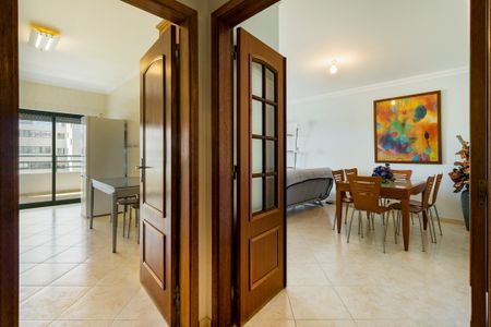 Apartamento T2 para arrendamento anual em Quarteira, Algarve - Photo 5