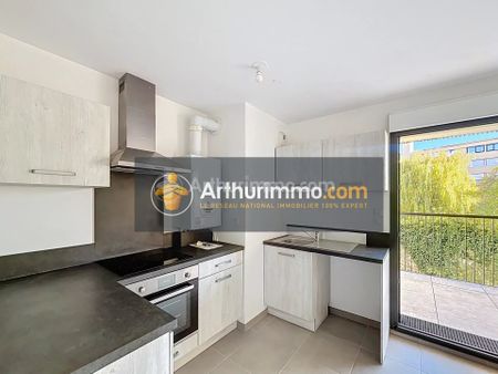 Location Appartement 3 pièces 66m² CHAMALIERES 63400 - Photo 4