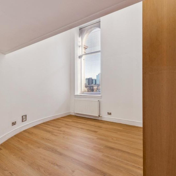 3 bedroom apartment to rent - Photo 1