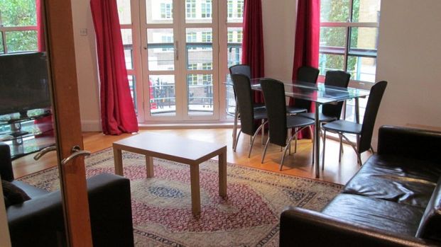 25 Bourne House - Photo 1