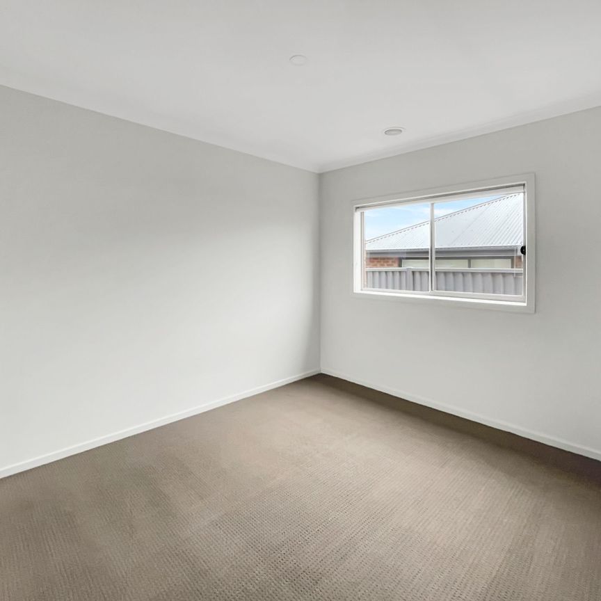 4 Beldi Street, Alfredton - Photo 1