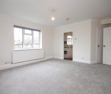 Studio to rent - Photo 6
