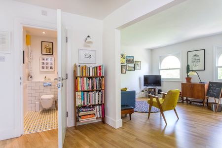 1 Bed Flat, Mothers Square, E5 - Photo 2