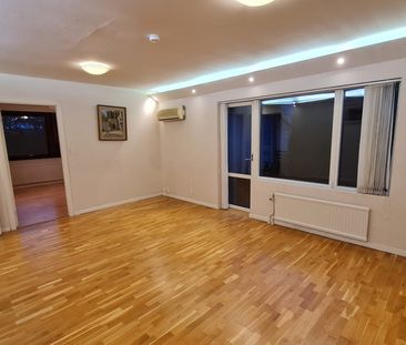 Madbäcksgatan, Arlöv - Photo 1
