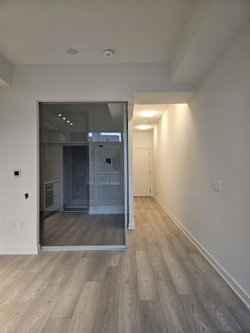 For Lease - 110 Broadway Avenue Unit# 217, Toronto, Ontario - Photo 4