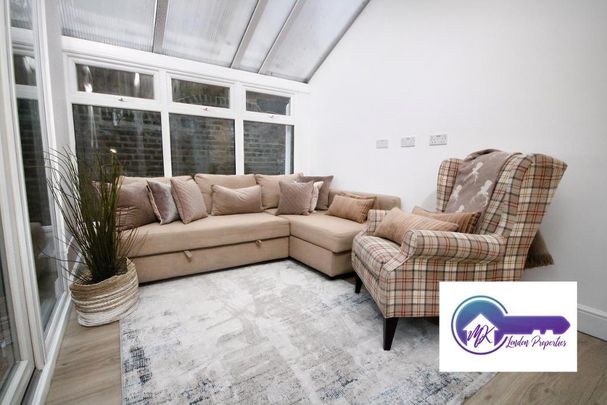 1 Bedroom Room in Flat Share To Rent - Photo 1