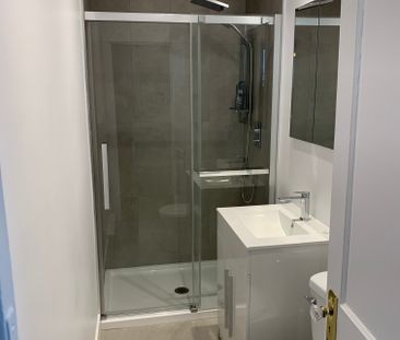 Beau 4 ½ à Saint-Jérôme – 5 Électros Inclus, 2 Stationnement Déneig... - Photo 4