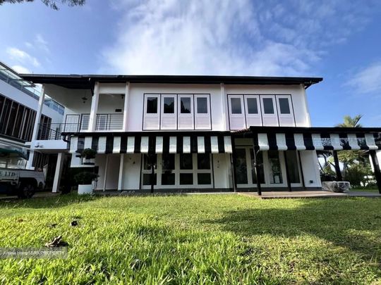 Jalan Pelangi (D10), Detached - For Rent - Photo 1