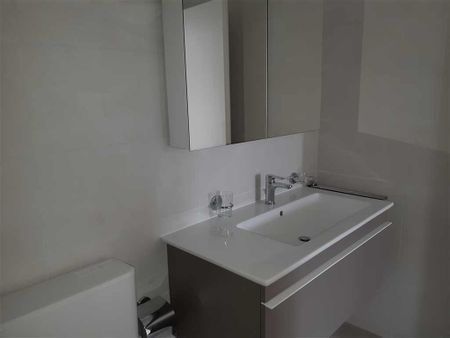 Mendrisio, PRIMA LOCAZIONE 3,5 locali completamente ristrutturato - Photo 5