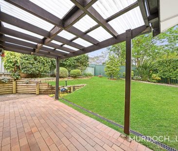 Spacious Villa with House like proportions, Walk to Metro and Tower... - Photo 6