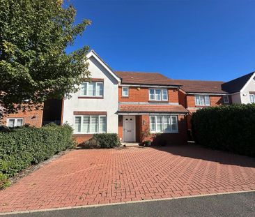 4 bedroom detached house to rent - Photo 6