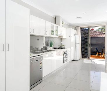 3 Bedroom Villa in the Heart of Girraween School Catchment! - Photo 4