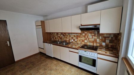 Apartment 3.5 rooms - Photo 2