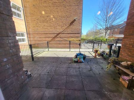 2 bedroom flat to rent - Photo 5