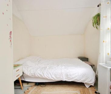 New to the market Ocean present a rare opportunity to call this pic... - Photo 2