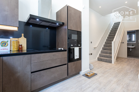 2 bedroom townhouse to rent - Photo 2