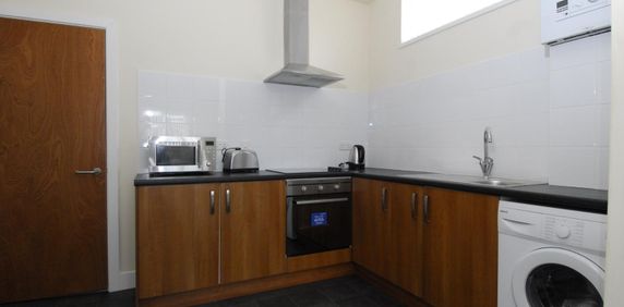 Woodland Road, Flat 4, Plymouth - Photo 2