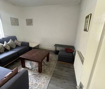 4 bedroom house share to rent - Photo 6