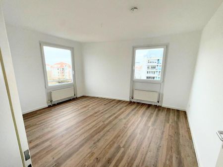 Renovierte 2-Zimmerwohnung mit großem Balkon im Wohnpark Staaken!!! - Photo 3