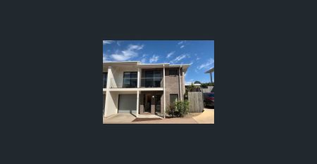 DUAL MODERN OCCUPANY HOME !!! - Photo 5