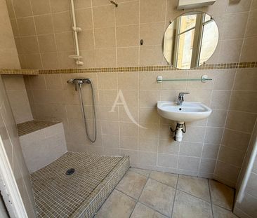 Location Appartement 2 pièces 49m² - Photo 2
