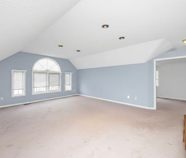 For Lease - 6121 Maple Gate Circle, Mississauga, Ontario - Photo 3