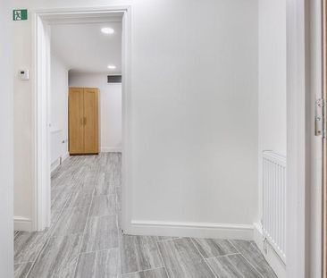 Studio to rent - Photo 6