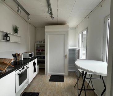 A LOUER STUDIO MEUBLE EN PLEIN CENTRE VILLE DE ST QUENTIN 02100 - Photo 4