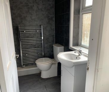 3 bedroom property to rent - Photo 2