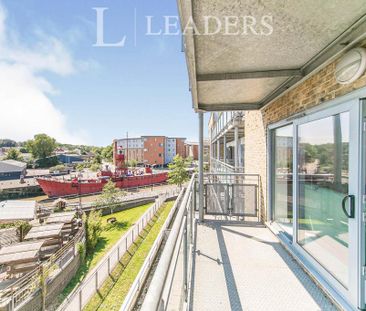 2 bedroom flat to rent - Photo 6