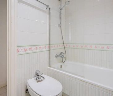 Room in a shared 14-bedroom apartment for rent in Castillejos, perfect for professionals and students. - Foto 6