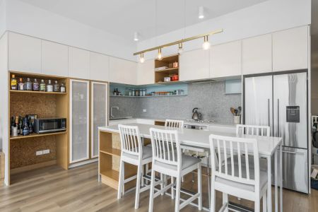 502/8 Hope Street, - Photo 3