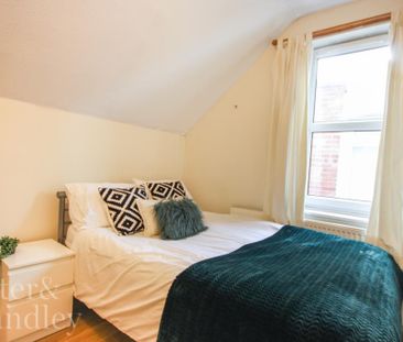 1 bedroom in a house share to rent - Photo 3